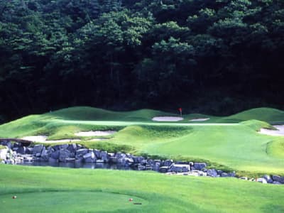 ジャパンビレッジゴルフ倶楽部 ゴルフ場 コース写真