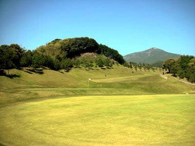 ＮＩＮＥ　ＳＴＯＮＥ　ＧＯＬＦ　ＣＬＵＢ（旧：天山カントリークラブ　北コース） ゴルフ場 コース写真